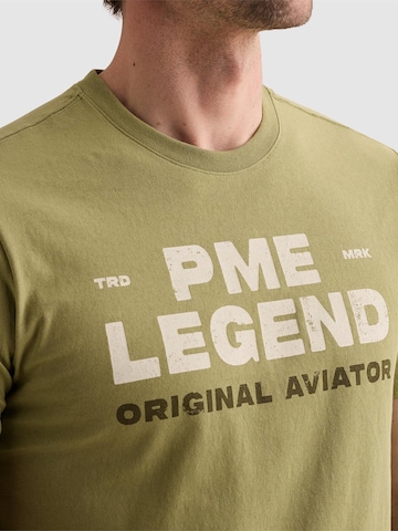 Maglietta 'T-shirt with rugged artwork on the chest' di PME Legend in verde