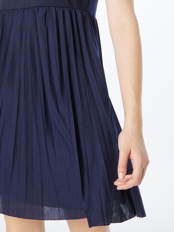 Robe 'Rieke' ABOUT YOU en bleu