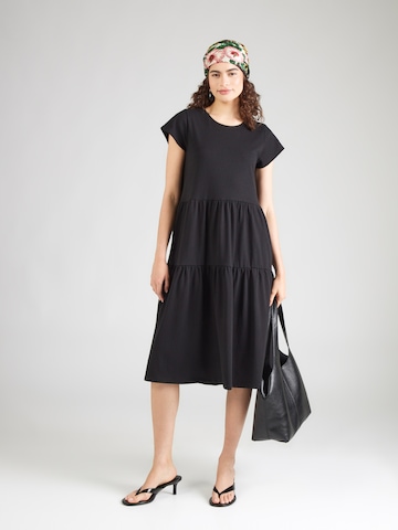 Rochie 'Blanca' de la ABOUT YOU pe negru