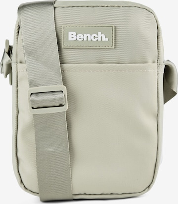 Borsa a tracolla 'Nova' di BENCH in verde: frontale