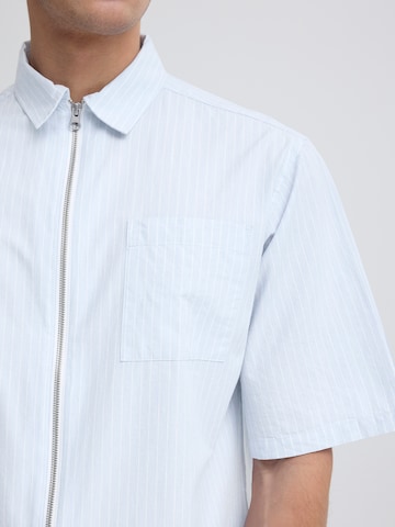Casual Friday Comfort Fit Skjorta 'CFWeslin' i blå