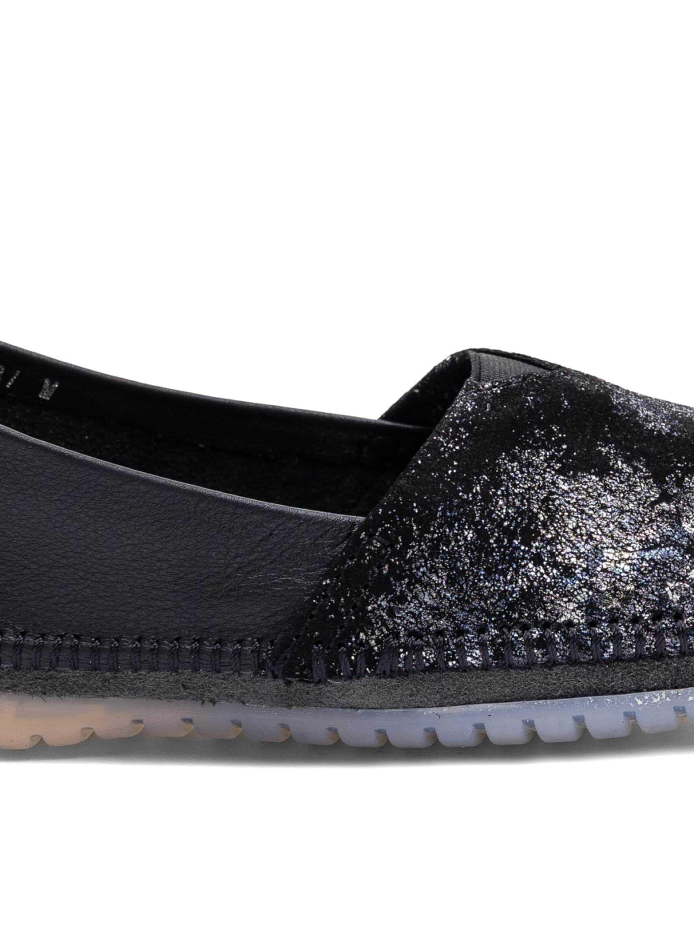 Maciejka Slipper '1930W-47/00-0'‌ in Schwarz