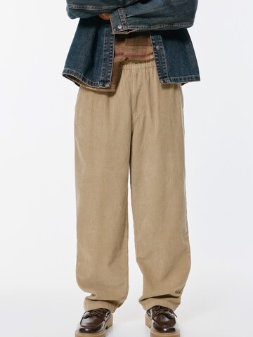 Pull&Bear Wide leg Pants in Beige: front