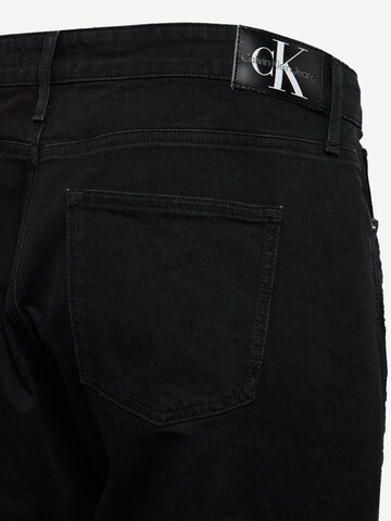 Calvin Klein Jeans Curve Loosefit Jeans in Schwarz