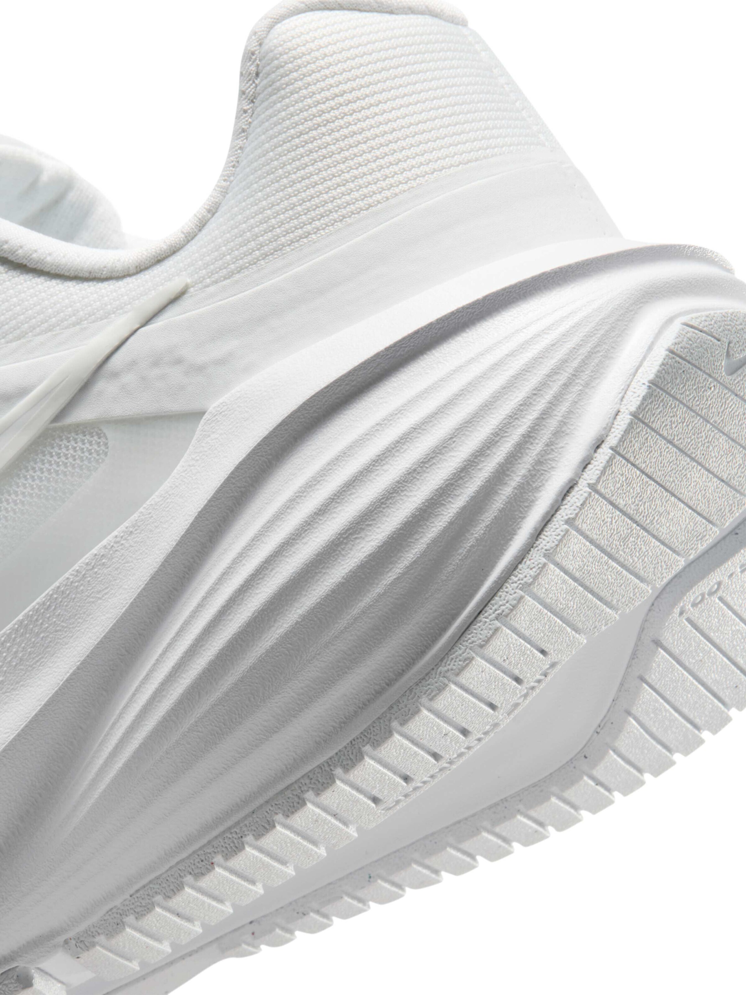 NIKE Αθλητικό παπούτσι 'Downshifter 14' σε λευκό
