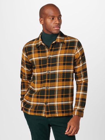 KnowledgeCotton Apparel Comfort fit Overhemd in Bruin: voorkant
