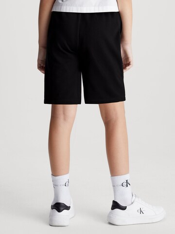 Calvin Klein Jeans Regular Shorts in Schwarz