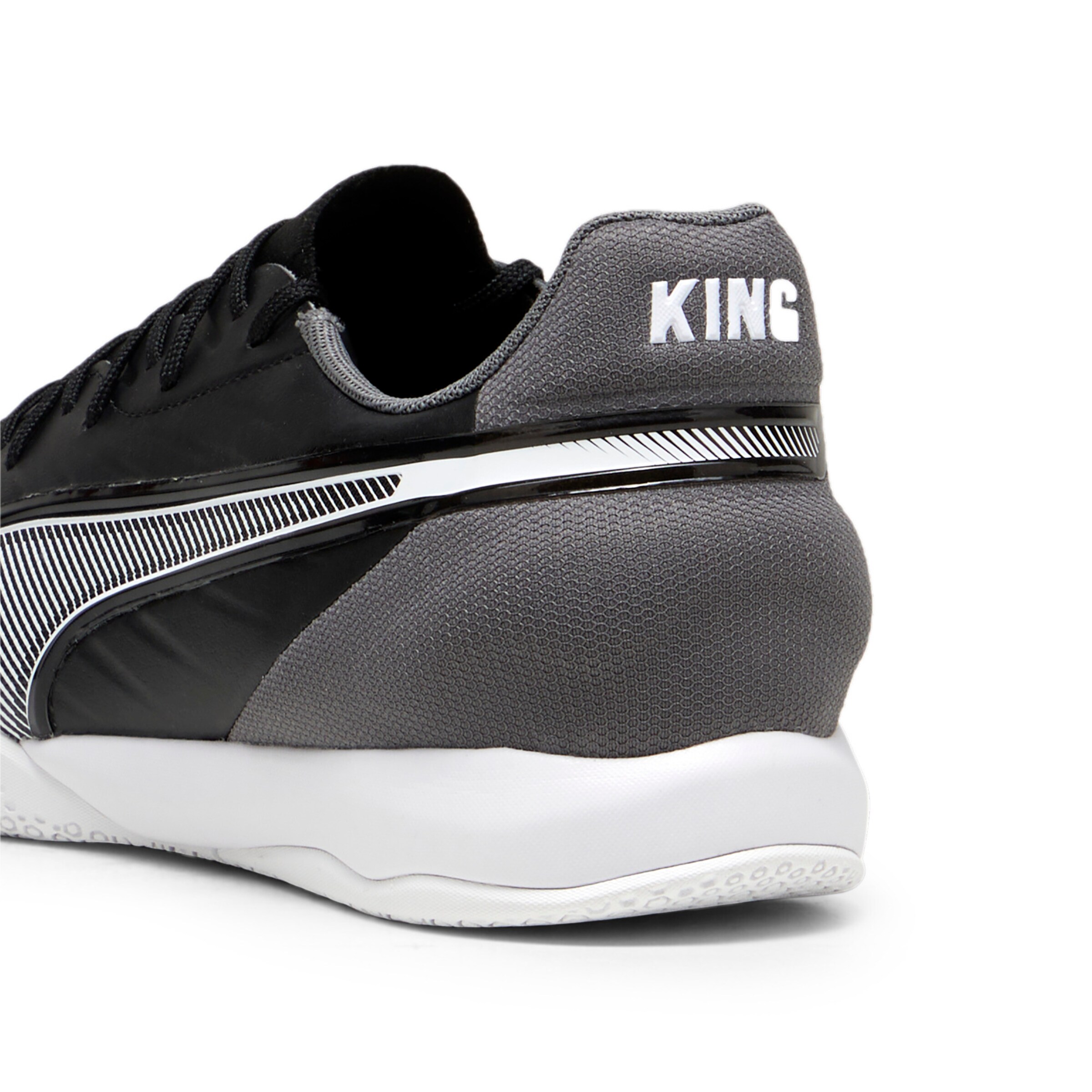 PUMA Sportschuh in Schwarz