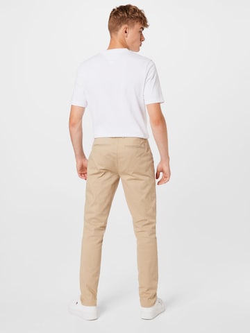 Coupe slim Pantalon chino 'Pascal' Les Deux en beige