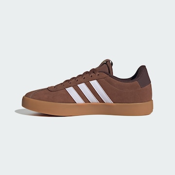 ADIDAS SPORTSWEAR Låg sneaker 'VL Court 3.0' i brun
