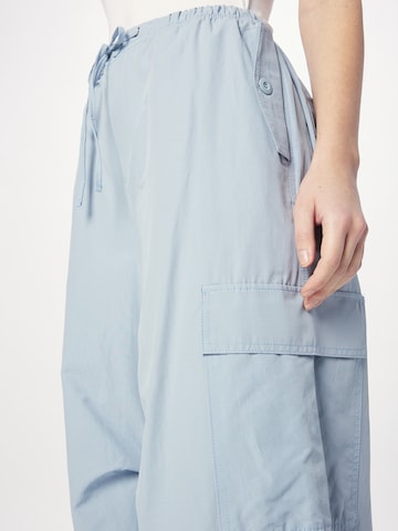 Loosefit Pantalon cargo Bershka en bleu