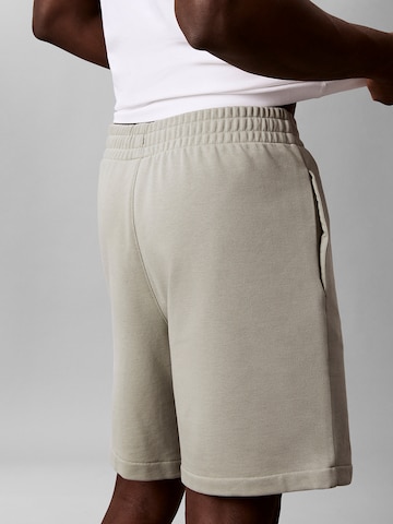 Calvin Klein Regular Trousers in Grey