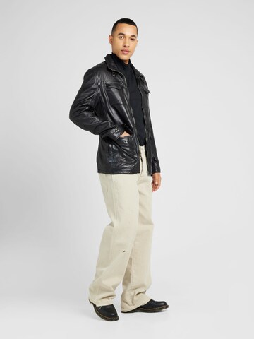 Gipsy by Mauritius Tussenjas 'Tjark' in Zwart