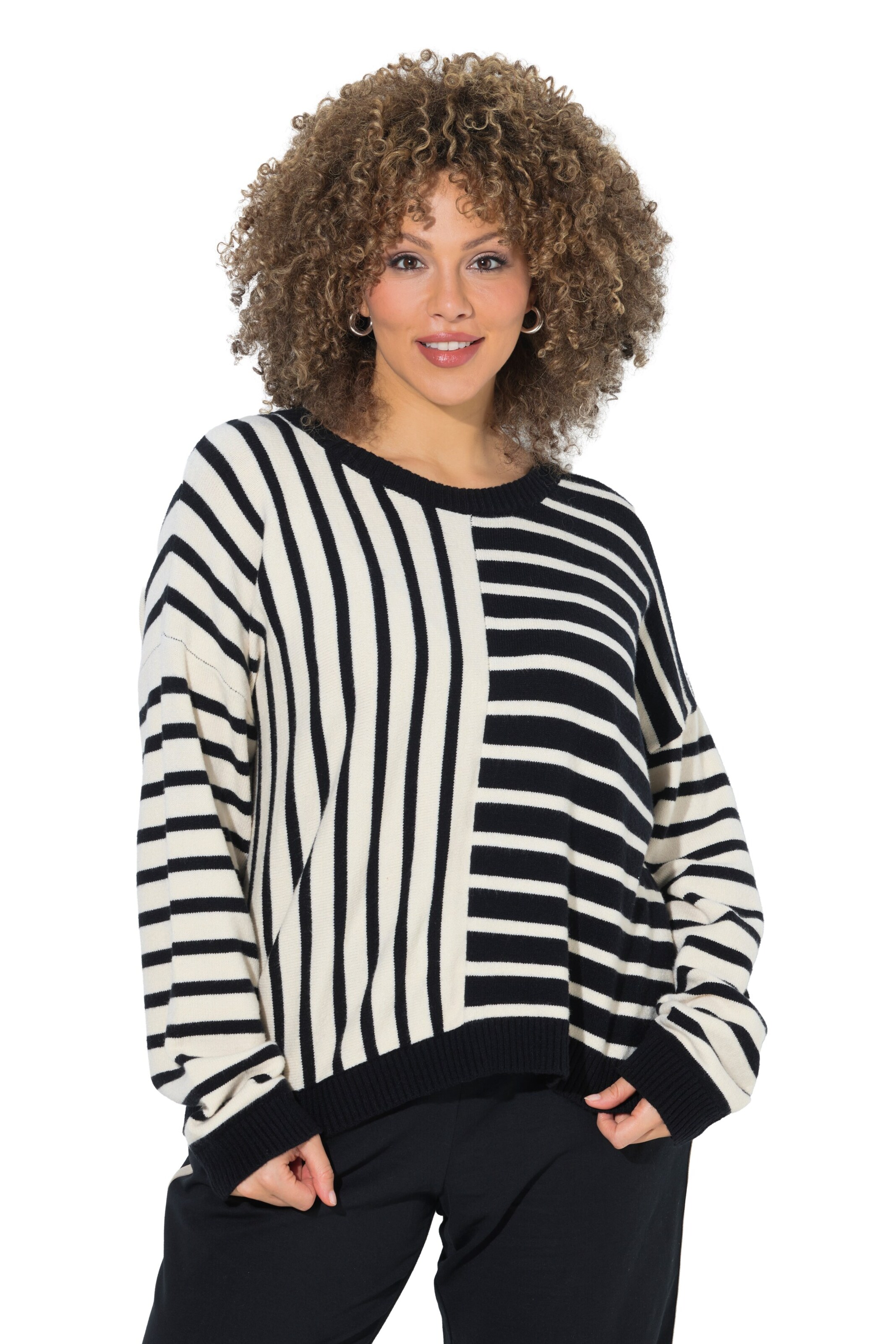 Ulla Popken Pullover in Schwarz: Vorderseite