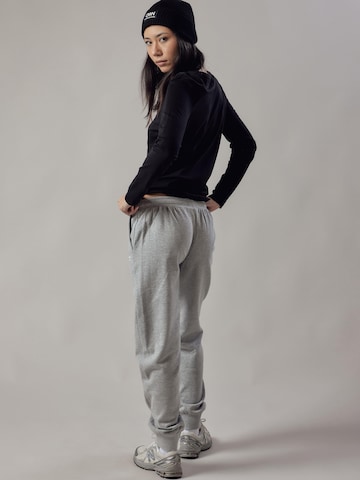 regular Pantaloni 'Felpati' di OWN Off With Nature in grigio