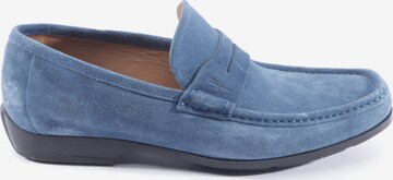 Salvatore Ferragamo Flats & Loafers in 40,5 in Blue: front