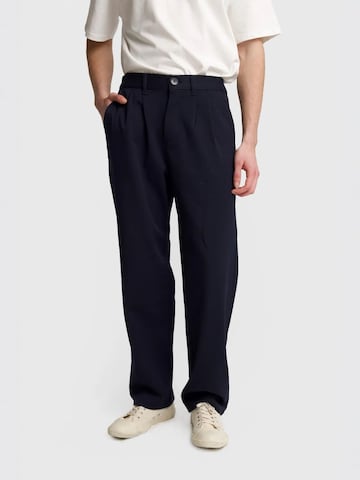 Pantalon à pince Giesto en bleu : devant