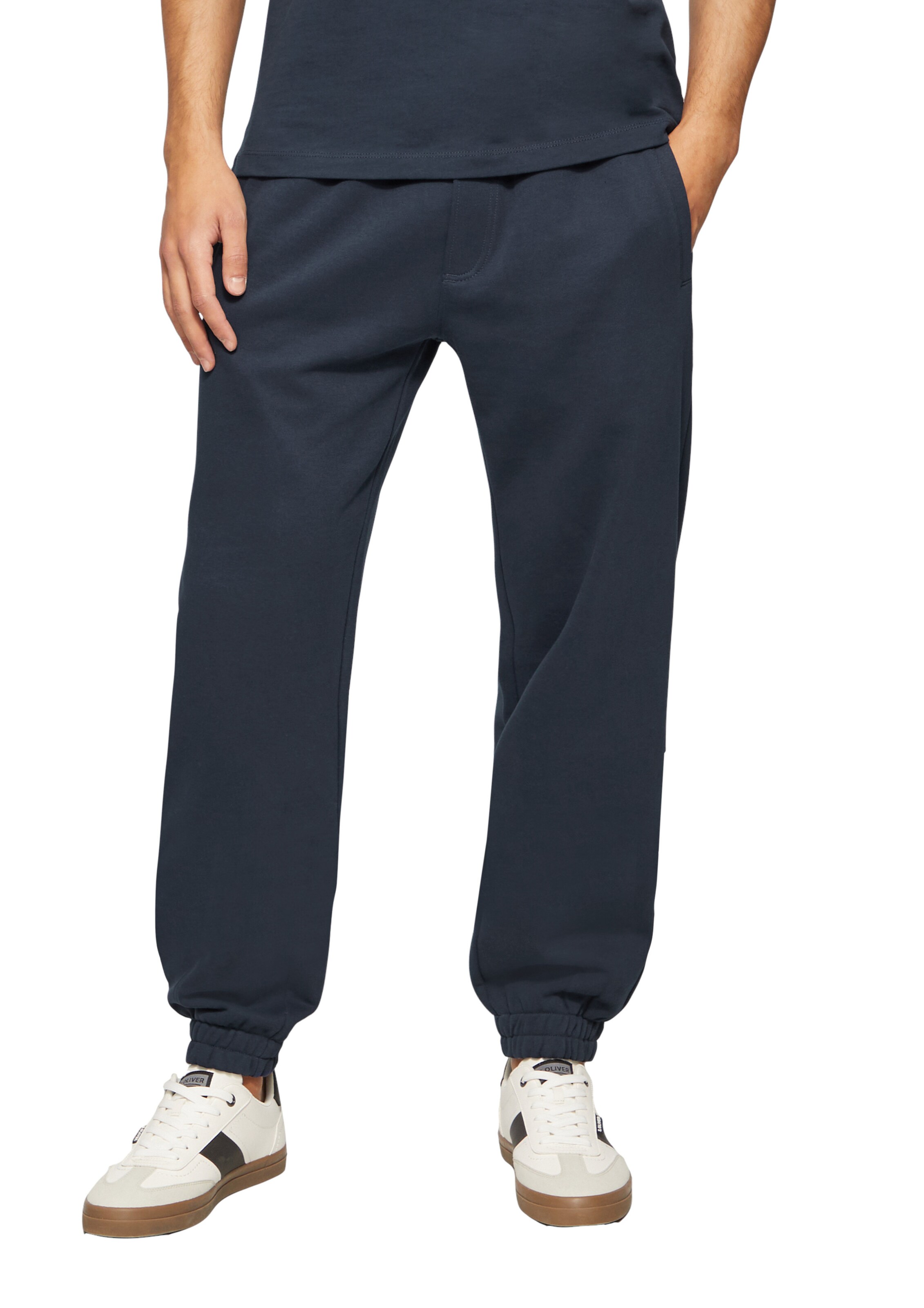 Effilé Pantalon 'Detroit' s.Oliver en bleu : devant