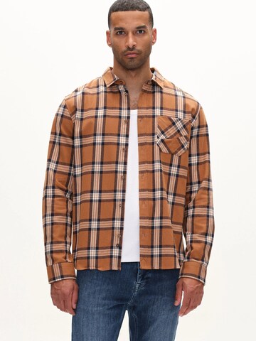 GABBA Regular Fit Skjorte 'New York' i brun: forside