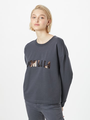 ABOUT YOU Sweatshirt 'Simone' in Blue: front