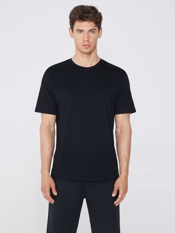 Tezenis Shirt in Black: front