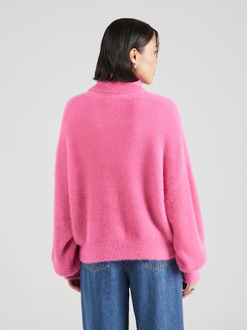 Pullover 'Doreen' di Hoermanseder x About You in rosa