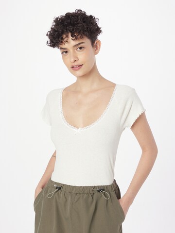LEVI'S ® Shirt 'Dry Goods Vneck Tee' in White: front