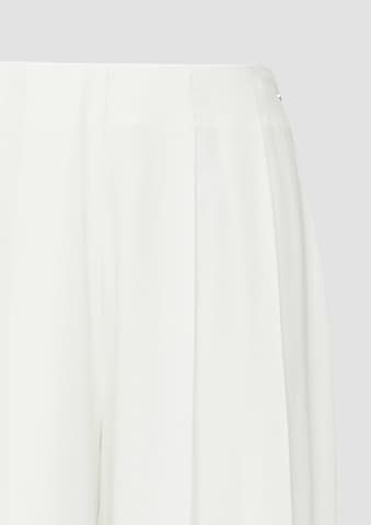 s.Oliver BLACK LABEL Wide leg Pleat-front trousers in Beige