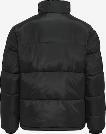 Hummel Between-Season Jacket 'Nicky' in Black