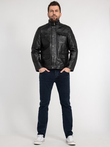 Rock Creek Between-Season Jacket in Black