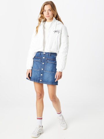 Veste mi-saison Tommy Jeans en blanc