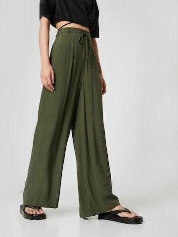 Guido Maria Kretschmer Women Wide Leg Hose 'Janay' in Grün: predná strana