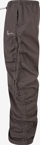 Karl Kani tavaline Klapptaskutega püksid, värv hall