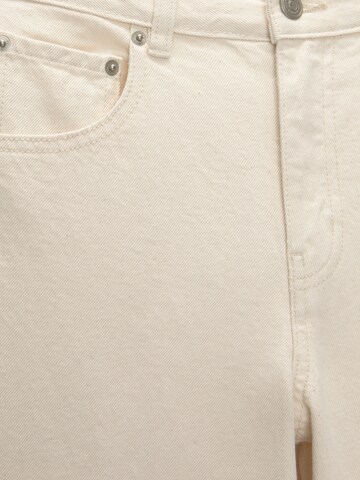 Pull&Bear Loosefit Jeans i beige