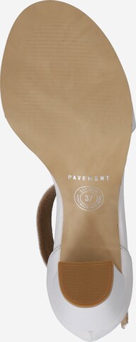 PAVEMENT - Sandalias con hebilla 'Silke' en blanco