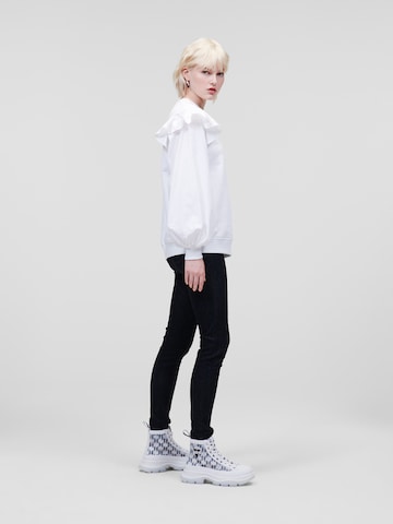 Bluză de molton de la Karl Lagerfeld pe alb