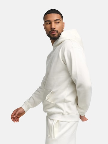 cfab (formerly creamy fabrics) Sweatshirt 'Menswear Relaxed Fit Classic Hoodie'‌‌‌‌ in Weiß