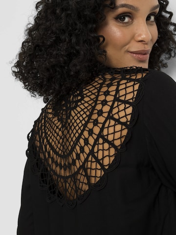 bonprix Blouse in Zwart