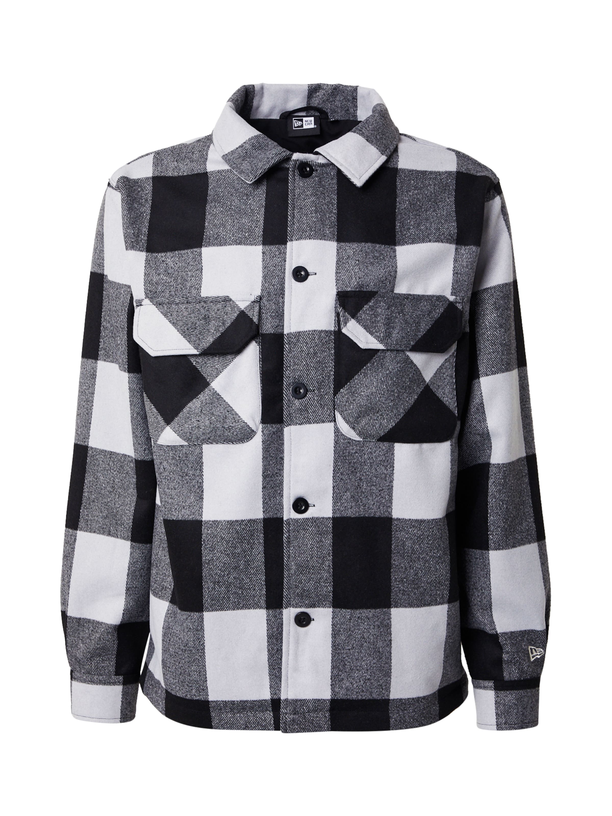 NEW ERA Přechodná bunda – černá: přední strana