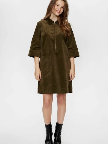 Robe 'Vizza' NÜMPH en vert : devant