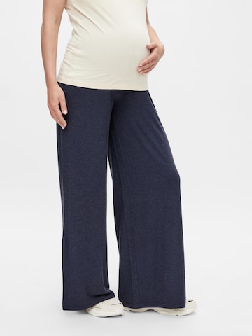 Loosefit Pantalon 'Petra' MAMALICIOUS en bleu : devant