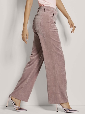 MADELEINE Wide Leg Hose in Pink