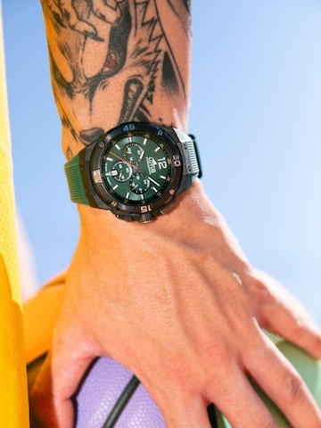 Montre à affichage analogique Lotus en vert : devant