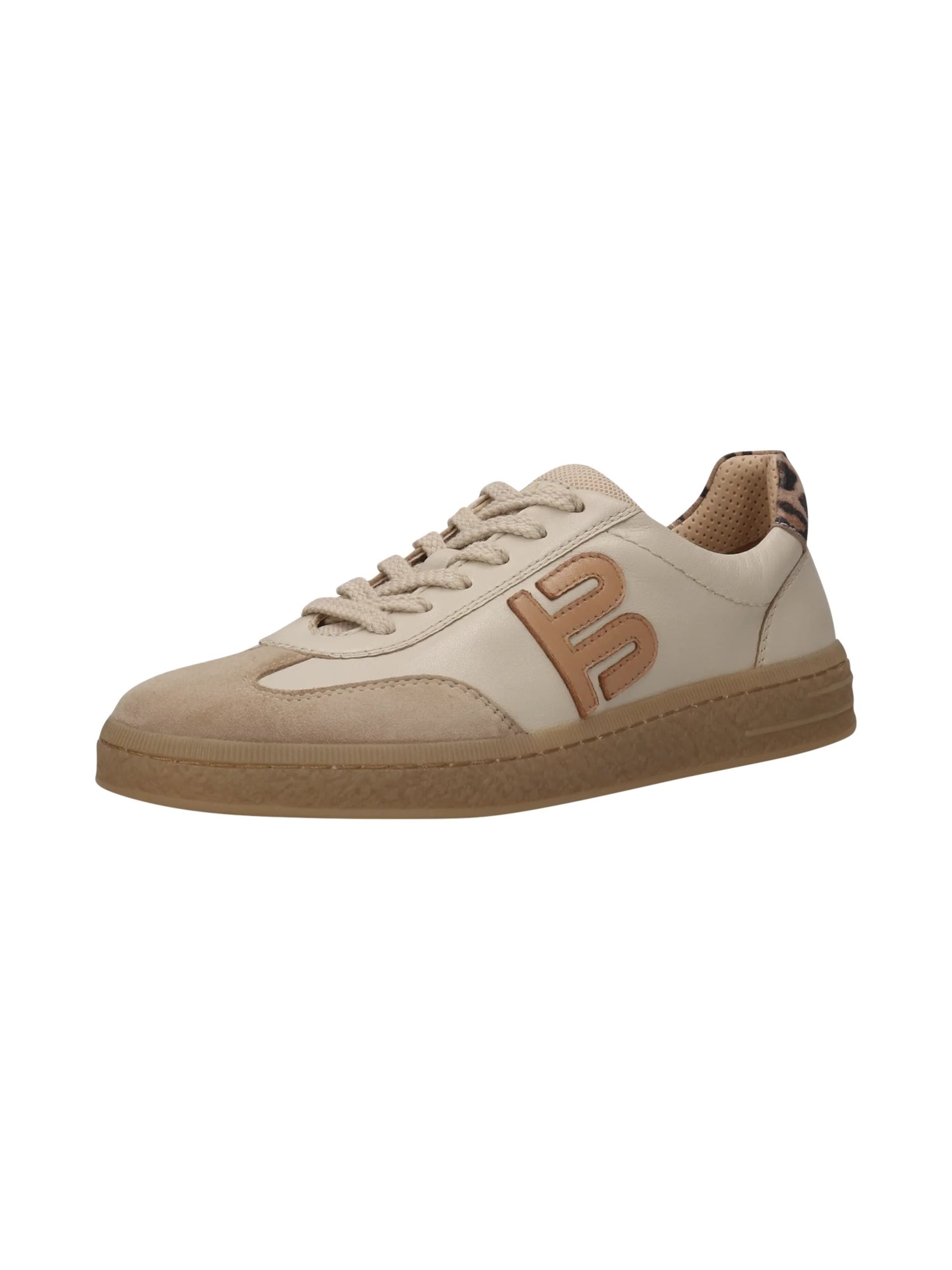 Baskets basses TT. BAGATT en beige : devant