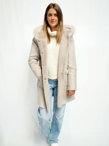 Funk since 1776 Winter Coat in Beige