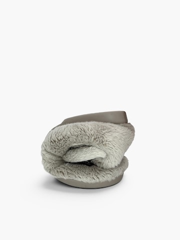 Pisamonas - Pantufa em cinzento