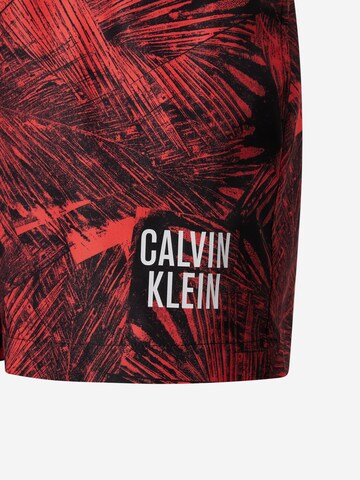 Calvin Klein Swimwear Plavecké šortky - Červená