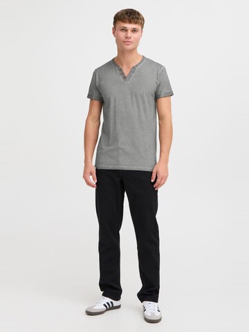 T-Shirt 'Tino' !Solid en gris