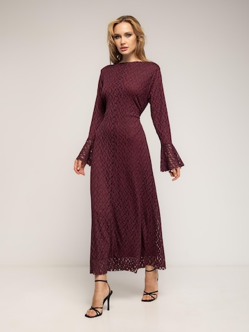 Tantra Dress in Red