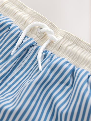 Protection UV Next en bleu